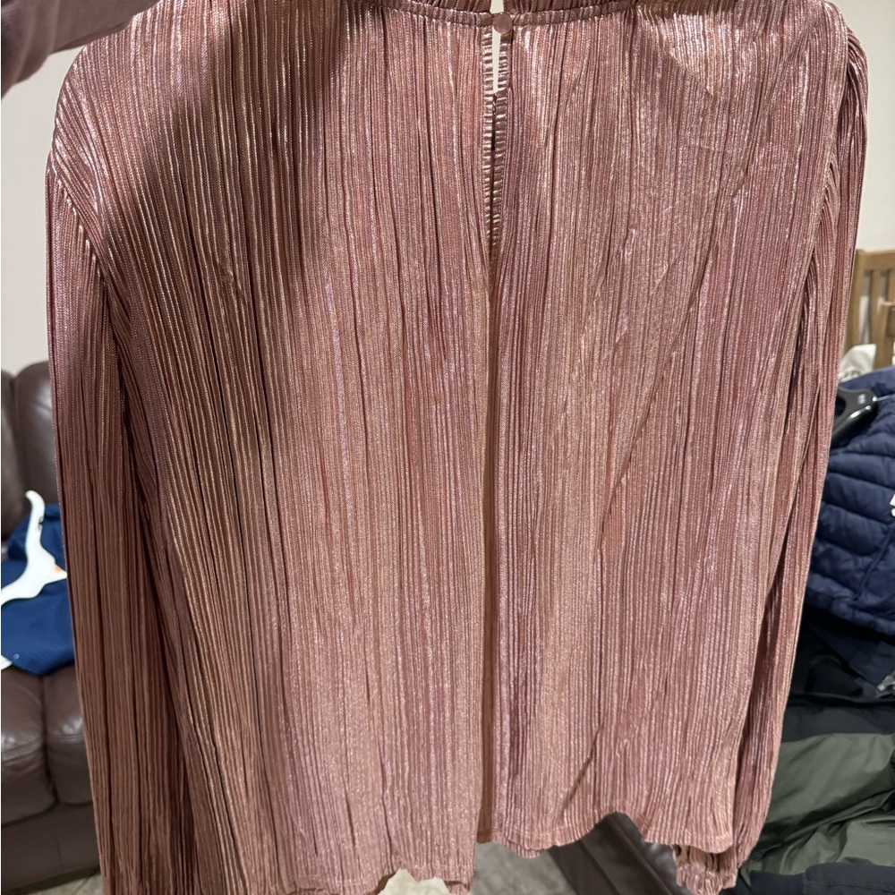 Rose Gold Top Loose